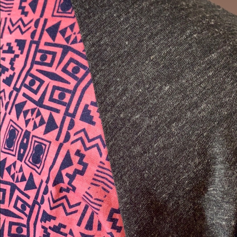 LuLaRoe randy pink Aztec print w/dark gray sleeves - Picture 4 of 5